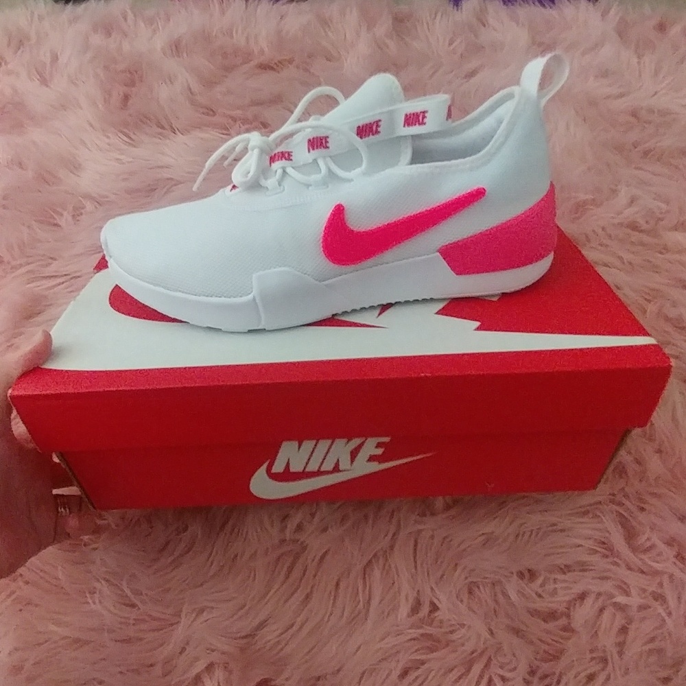 Youth nike